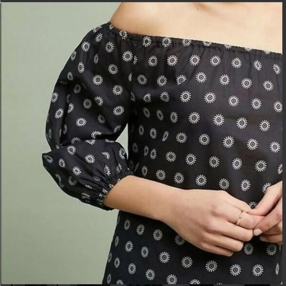 Maeve Maiden Off Shoulder Blouse Batik print. Size MP - Picture 2 of 8